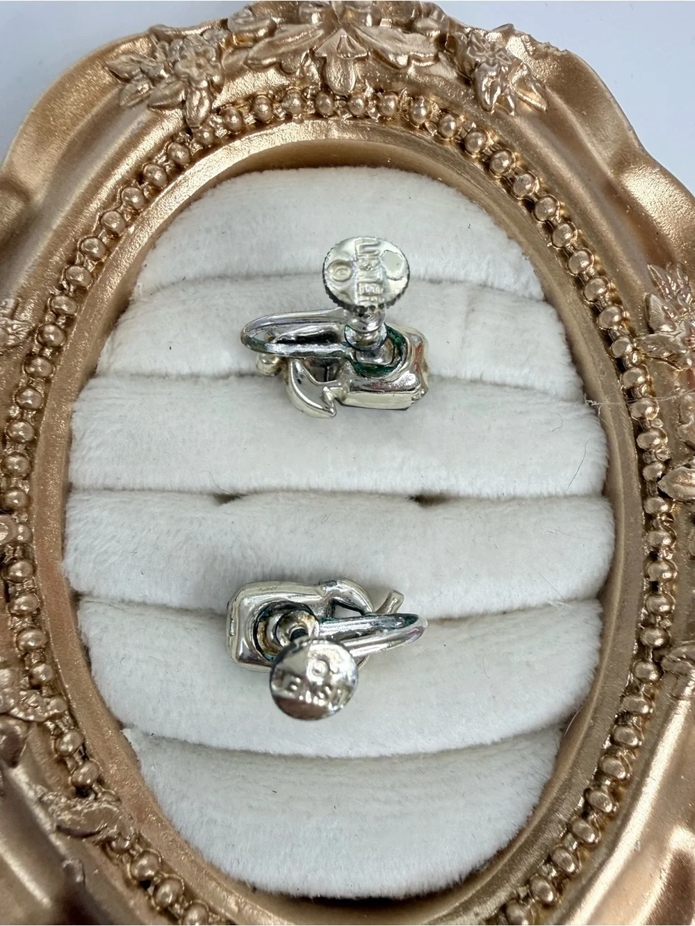 vintage Lisner screw back earrings mid-century emerald-cut  rhinestone &AB